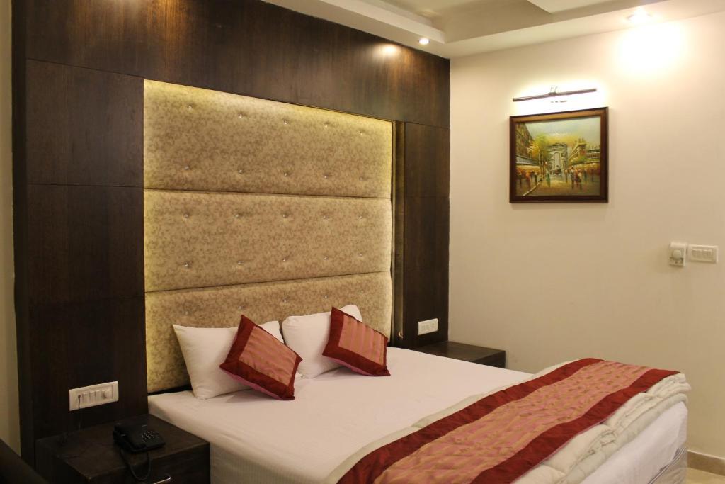 Hotel City Heights New Delhi Exterior foto